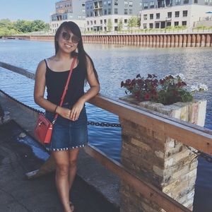 Meet your Posher, Michelle